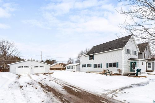 1219 96th Ave W, Duluth, MN, 55808-1758 | Card Image