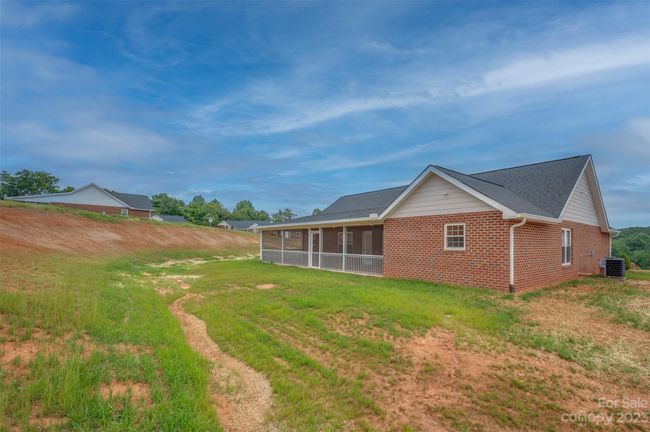 130 Central Park Cir, House other with 2 bedrooms, 2 bathrooms and null parking in Spindale NC | Image 32