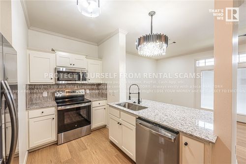 apt-105-1115 N Leverett Ave, Fayetteville, AR, 72703-1726 | Card Image