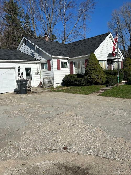 259 N Morey Rd, Lake City, MI, 49651-8776 | Card Image