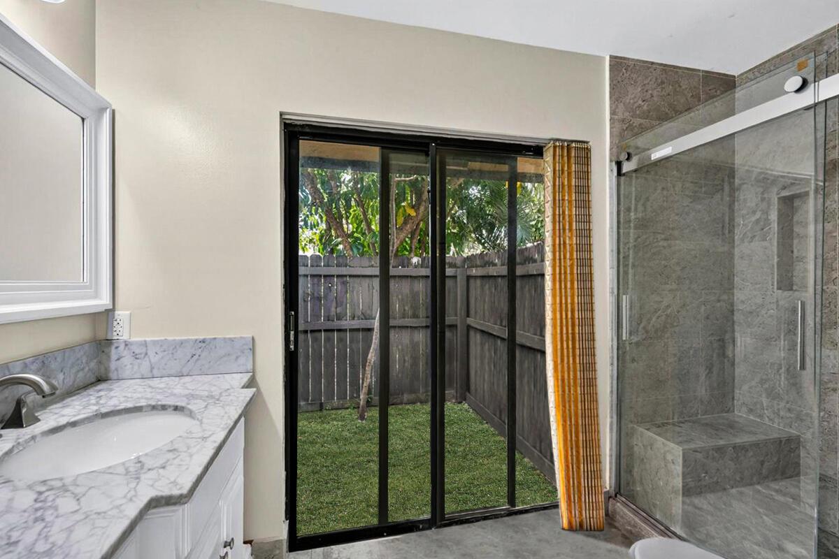 Residential Lease in Delray Beach 5
