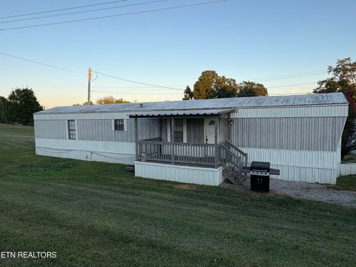 865 Shade Pressnell Rd, Tazewell, TN, 37879-4251 | Card Image