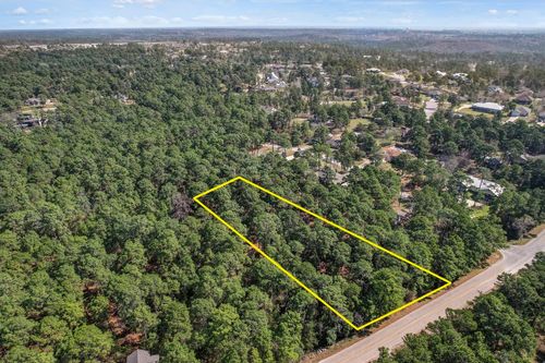 2 Kaanapali Ln, Bastrop, TX, 78602 | Card Image
