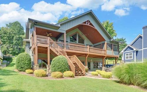 577 Beech Cove Dr, Hiawassee, GA, 30546-3999 | Card Image