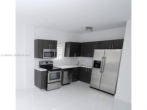 apt-102-1255 Pennsylvania Ave, Miami Beach, FL, 33139-4497 | Card Image