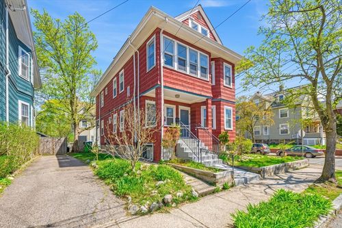 52-52 Greenleaf Ave, Medford, MA, 02155-5415 | Card Image