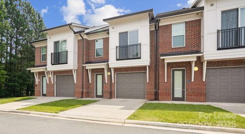 c3-4010 Waiting St, Matthews, NC, 28105-5171 | Card Image