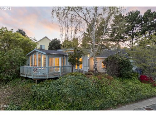 4625 Ne Voyage Ave, LincolnCity, OR, 97367 | Card Image