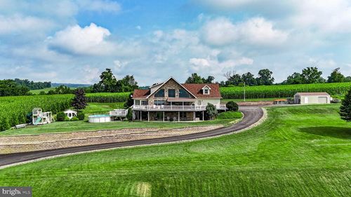 345 Kauffroth Rd, GAP, PA, 17527-9750 | Card Image