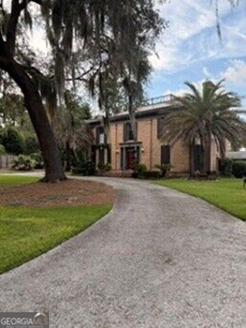 310 Lee Boulevard, Savannah, GA, 31405 | Card Image