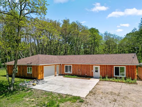 2538 S Van Wagoner Ave, Hesperia, MI, 49421 | Card Image