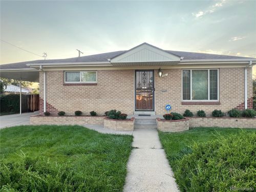 7733 Navajo St, Denver, CO, 80221-3426 | Card Image