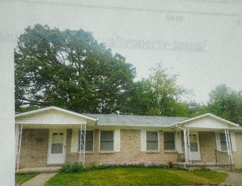 99 Lorraine Ct, Berea, KY, 40403-1365 | Card Image