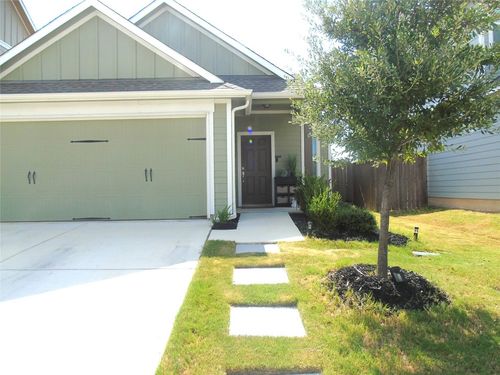 308 Majestic Cedar Ct, Liberty Hill, TX, 78642-4697 | Card Image