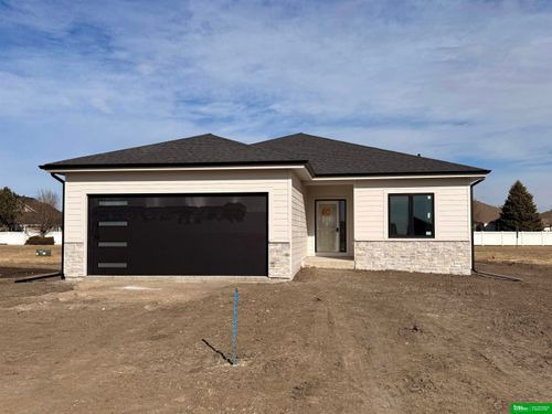 2940 Aurora Dr, Fremont, NE, 68025 | Card Image