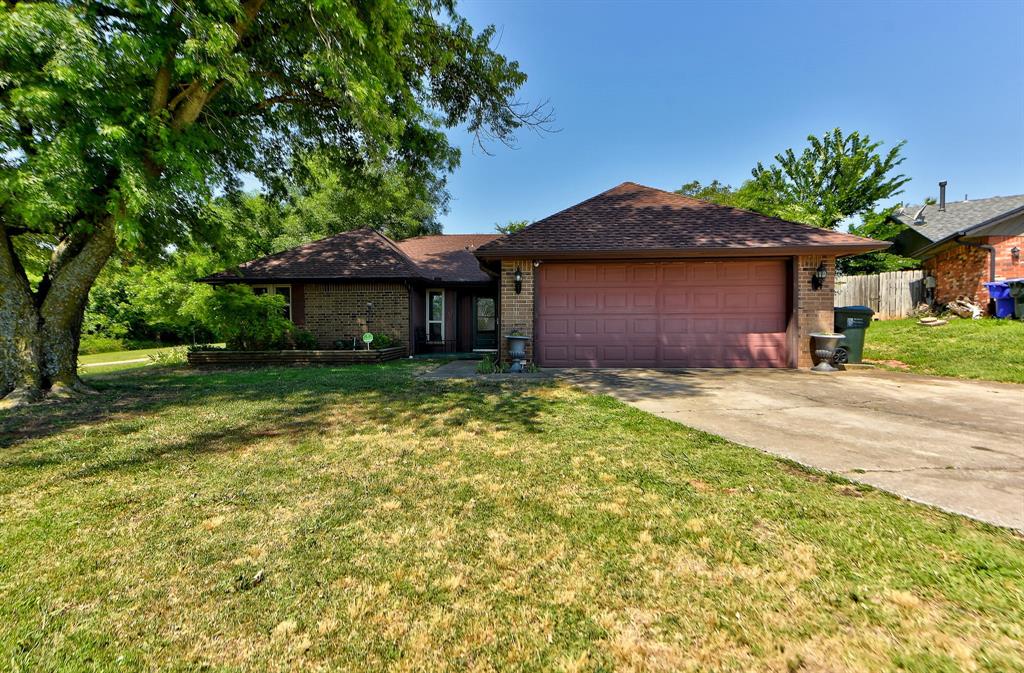 Timbercrest Ct, Norman, OK 73071