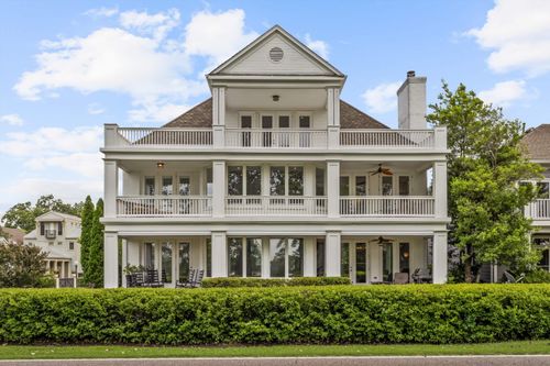 1011 Island Park Dr, Memphis, TN, 38103-8865 | Card Image