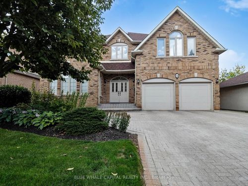14 Cadmus Rd, North York, ON, M2M2M4 | Card Image