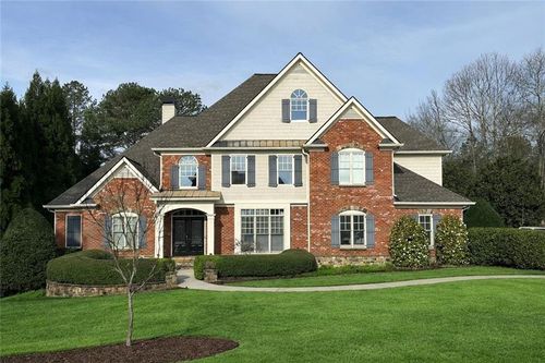 4638 Manor Dr, Gainesville, GA, 30506-7520 | Card Image