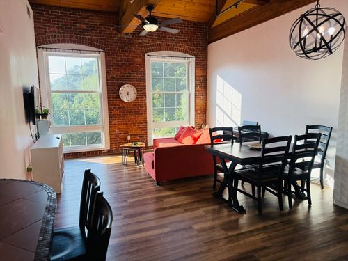 41-14 Sanford St, Medway, MA, 02053-1045 | Card Image