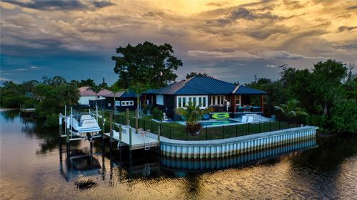 3001 Banyan Way, PUNTA GORDA, FL, 33950-7015 | Card Image