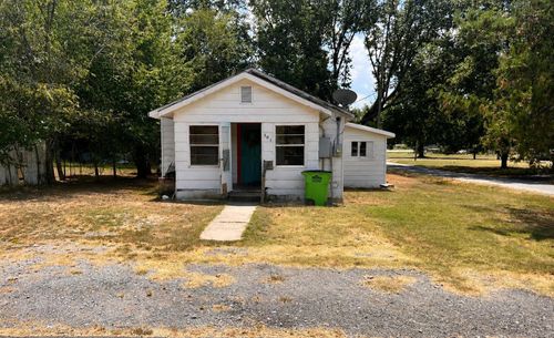 501 E Durkee St, Carlisle, AR, 72024-9004 | Card Image