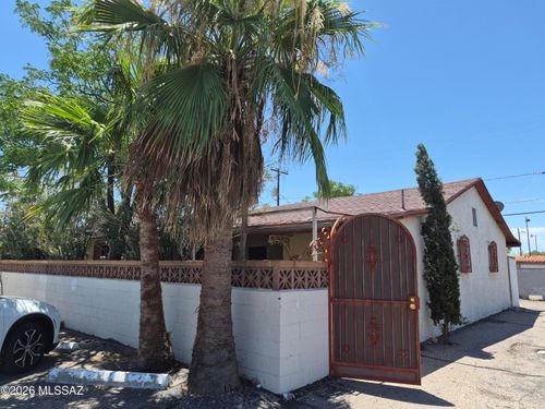 320 E 29th St, Tucson, AZ, 85713-3261 | Card Image