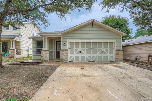 317 Sandy Shl, Boerne, TX, 78006-1967 | Card Image