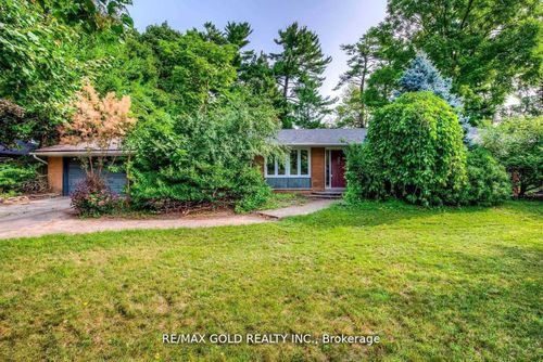275 Eastcourt Rd, Oakville, ON, L6J4Y5 | Card Image