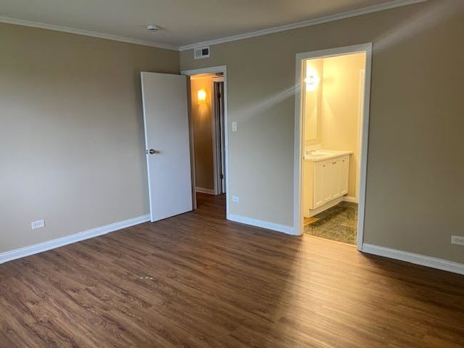 1608 - 18063 Live Oak Ct, Condo with 2 bedrooms, 2 bathrooms and 2 parking in Tinley Park IL | Image 14