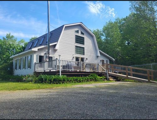 26 Plum Tree Ln, Calais, ME, 04619-1133 | Card Image