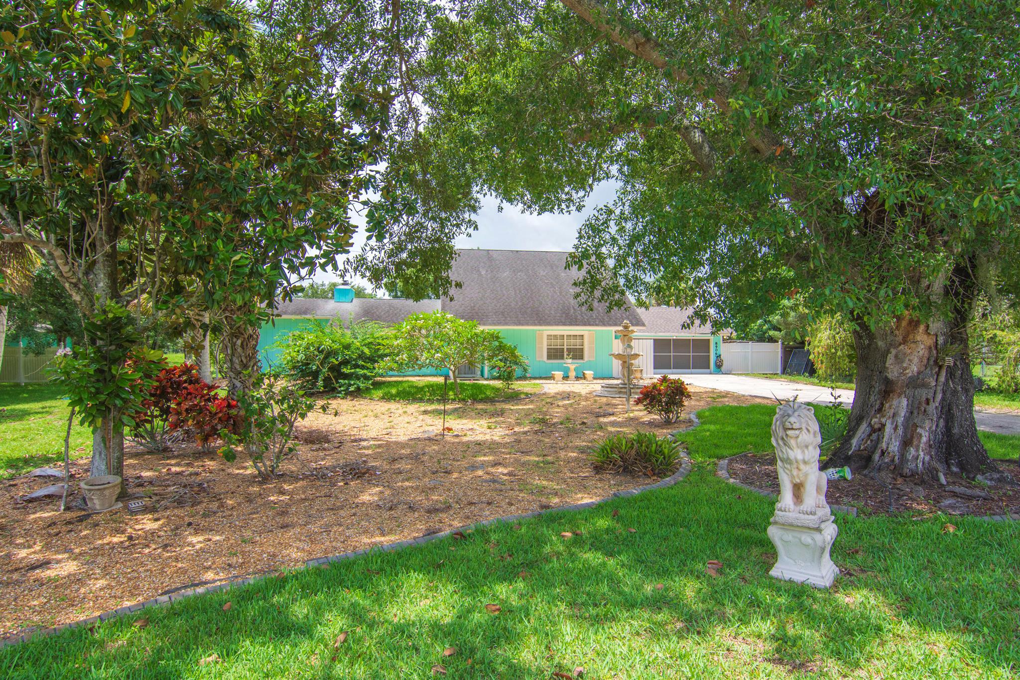 Russos Rd, Fort Pierce, FL 34951