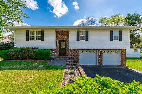 7563 Gann Rd, Hixson, TN, 37343-2271 | Card Image