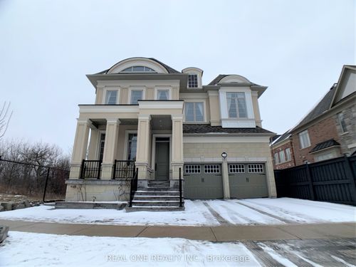 18 Yuan Dr, Richmond Hill, ON, L4E1E3 | Card Image