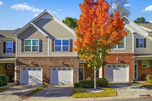 7023 Woodsbay Ln, Rock Hill, SC, 29732-8893 | Card Image