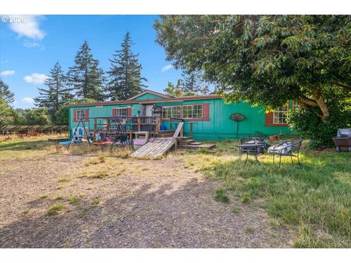 40450 S Mccully Mountain Rd, Lyons, OR, 97358-9565 | Card Image