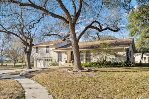 4003 Bentway St, San Antonio, TX, 78217-1704 | Card Image