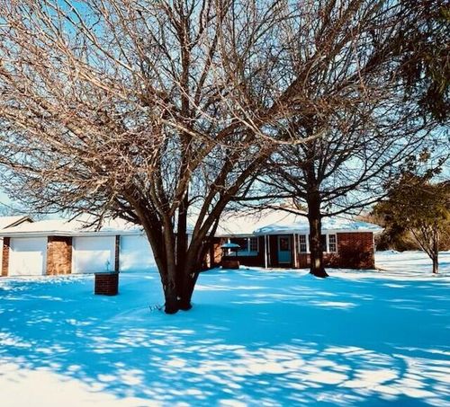 216 Deano Rd, Branson, MO, 65616-9458 | Card Image