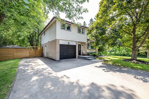 5206 Old Scugog Rd, Clarington, ON, L0B1J0 | Card Image