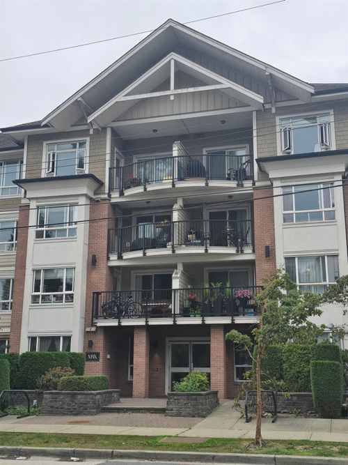403-14960 102a Ave, Surrey, BC, V3R6A3 | Card Image