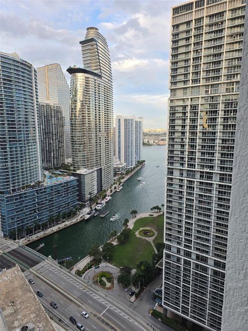apt-3105-500 Brickell Ave, Miami, FL, 33131-2586 | Card Image