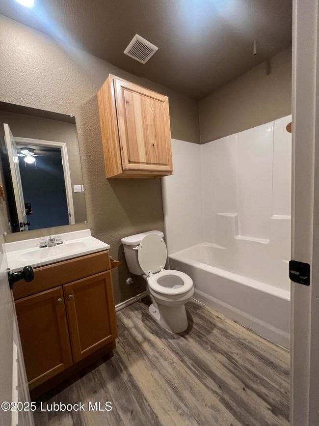 2627 Globe Ave, House other with 3 bedrooms, 2 bathrooms and null parking in Lubbock TX | Image 11