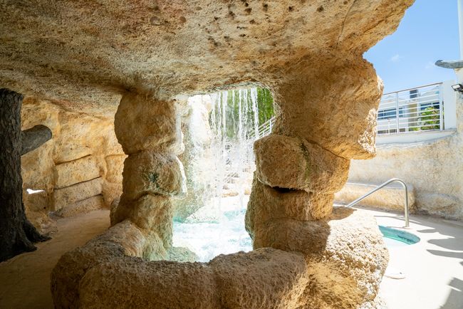 Grotto | Image 37