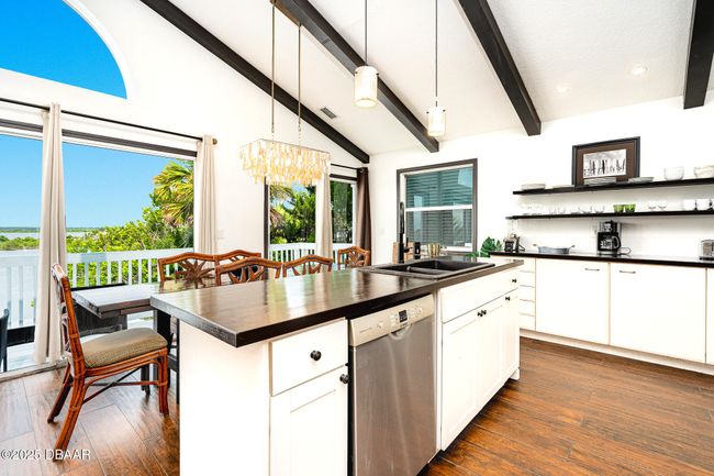 KITCHEN | Image 15