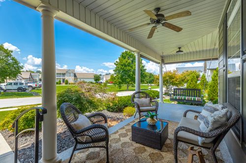 7395 Artisan Cir, Ooltewah, TN, 37363-7160 | Card Image