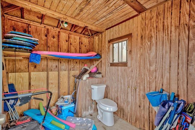 391 Roberts Ave, House other with 3 bedrooms, 2 bathrooms and null parking in Bridge City TX | Image 30