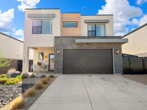 96-1551 S Wagon Box Way, Washington, UT, 84780-3635 | Card Image
