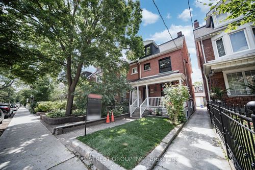 126 Grace St, Toronto, ON, M6J2S2 | Card Image