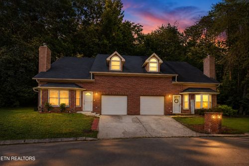 14 Belmont Ct, Oak Ridge, TN, 37830-8759 | Card Image