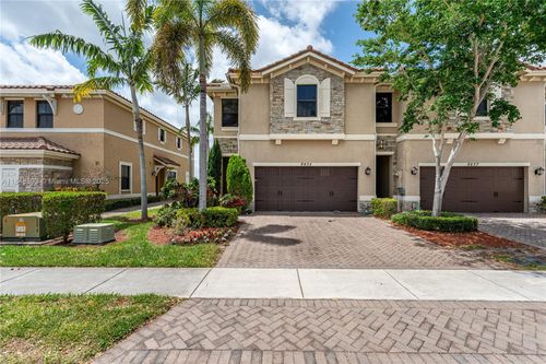 8435 Lakeview Trl, Parkland, FL, 33076-4140 | Card Image
